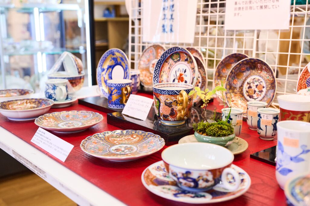 食器館